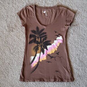 Tropical Palm Tree Sunset Cloud graphic v-neck tee